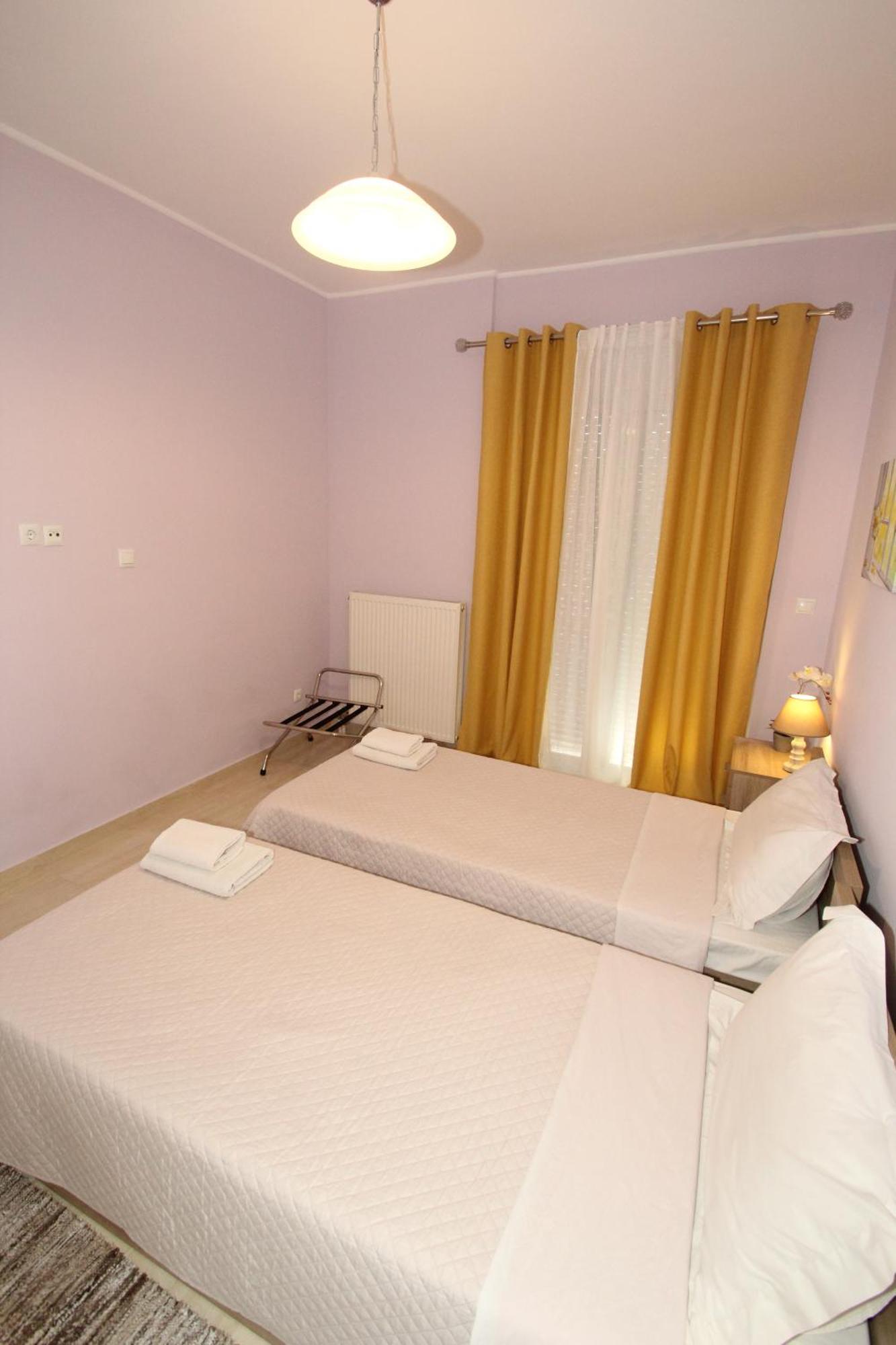 Filoxenia Apartment Artemida  Exterior photo