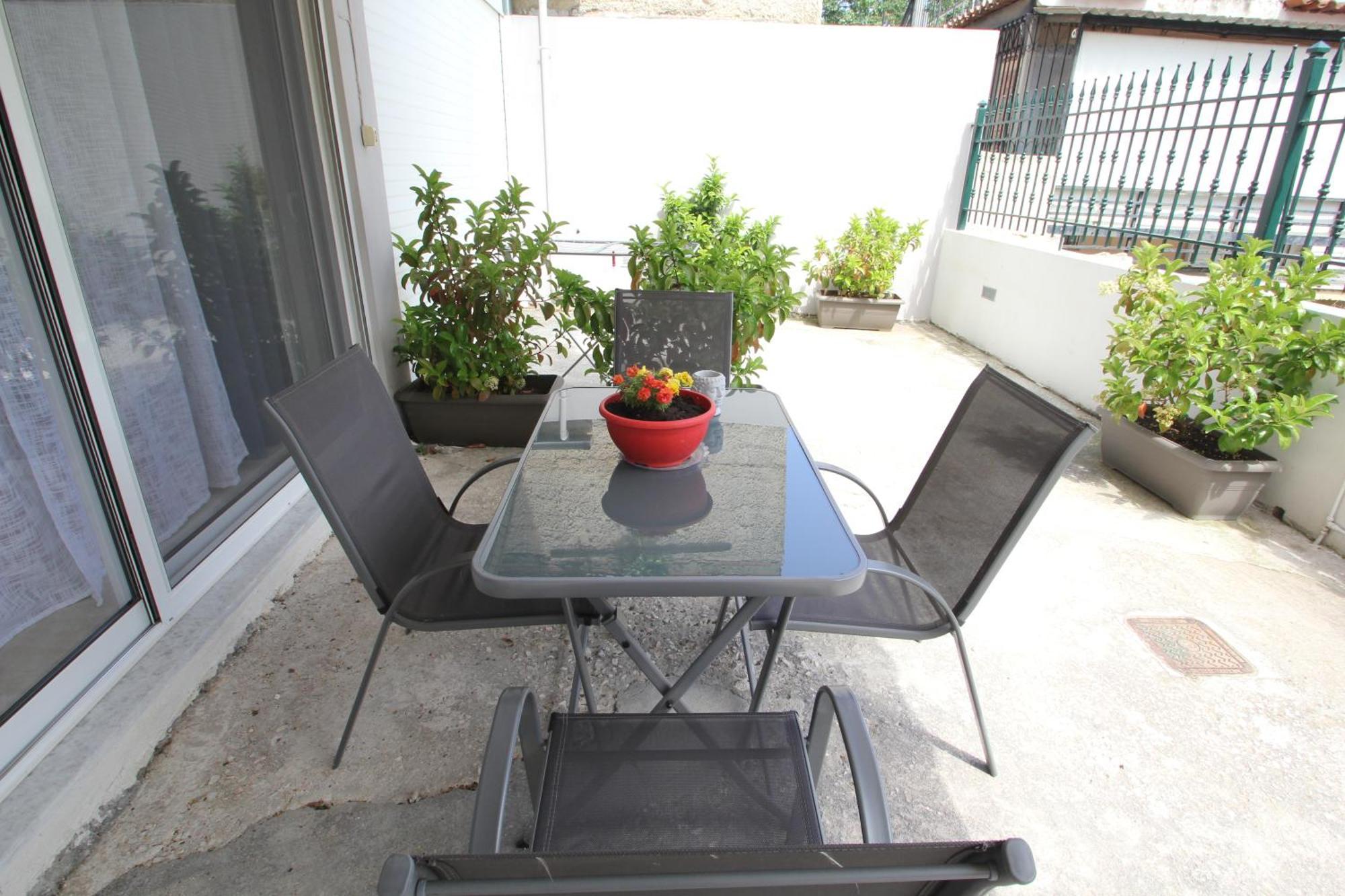 Filoxenia Apartment Artemida  Exterior photo