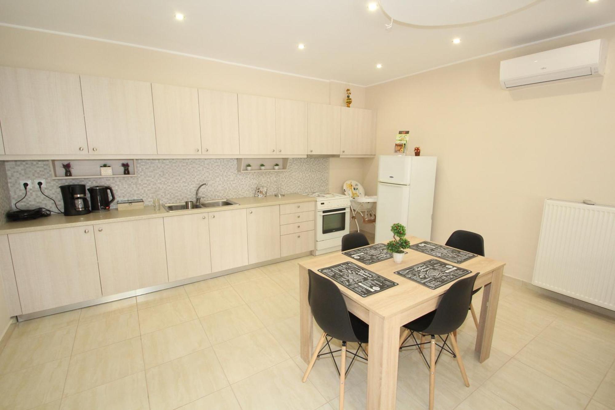 Filoxenia Apartment Artemida  Exterior photo