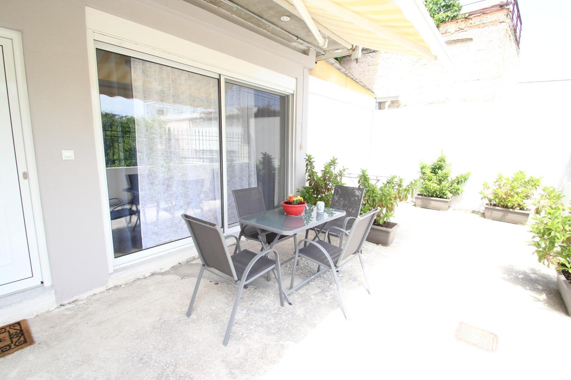 Filoxenia Apartment Artemida  Exterior photo